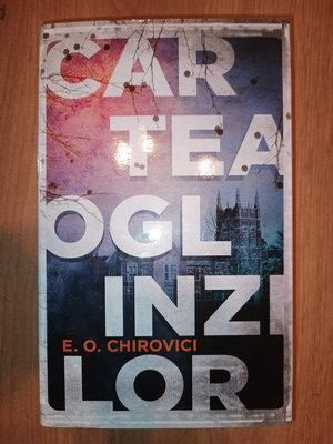Cartea oglinzilor- E. O. Chirovici