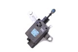 &Icirc;ncuietoare capac rezervor HYUNDAI SANTA F&Eacute; II CM 2008 OEM: 95750-2B000 11450204