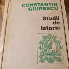 Studii de istorie - Constantin Giurescu cu dedicatia si semnatura lui Dini C. Giurescu