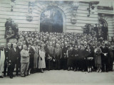 Avocati, personalitati juridice, fotografie intrare Universitatea din Iași