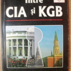 INTRE CIA SI KGB - CAZUL REAL AL UNUI AGENT DUBLU de V. P. BOROVICKA, 1999