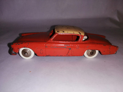 bnk jc Dinky 25Y Studebaker Commander foto