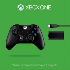 Controller Wireless plus Play &amp;amp; Charge Kit Xbox One foto
