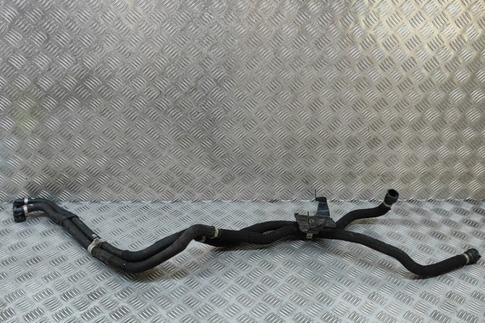 Furtun de lichid de răcire PEUGEOT 208 II UB_, UP_, UW_, UJ_ 2024 OEM: 9846691680 | 31845323