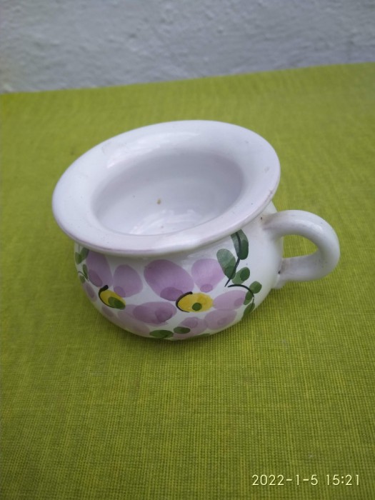 Frumoasa cana, ceramica suedeza