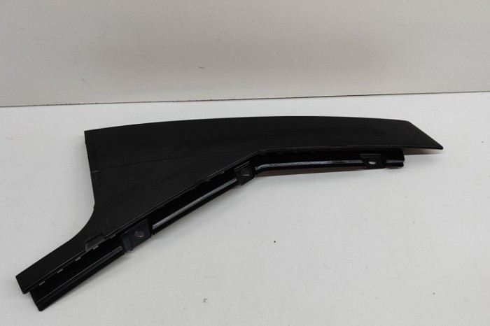 Ornament vertical ușă dreapta spate VOLVO XC60 II 246 2019 OEM: 32216048 | 23197781