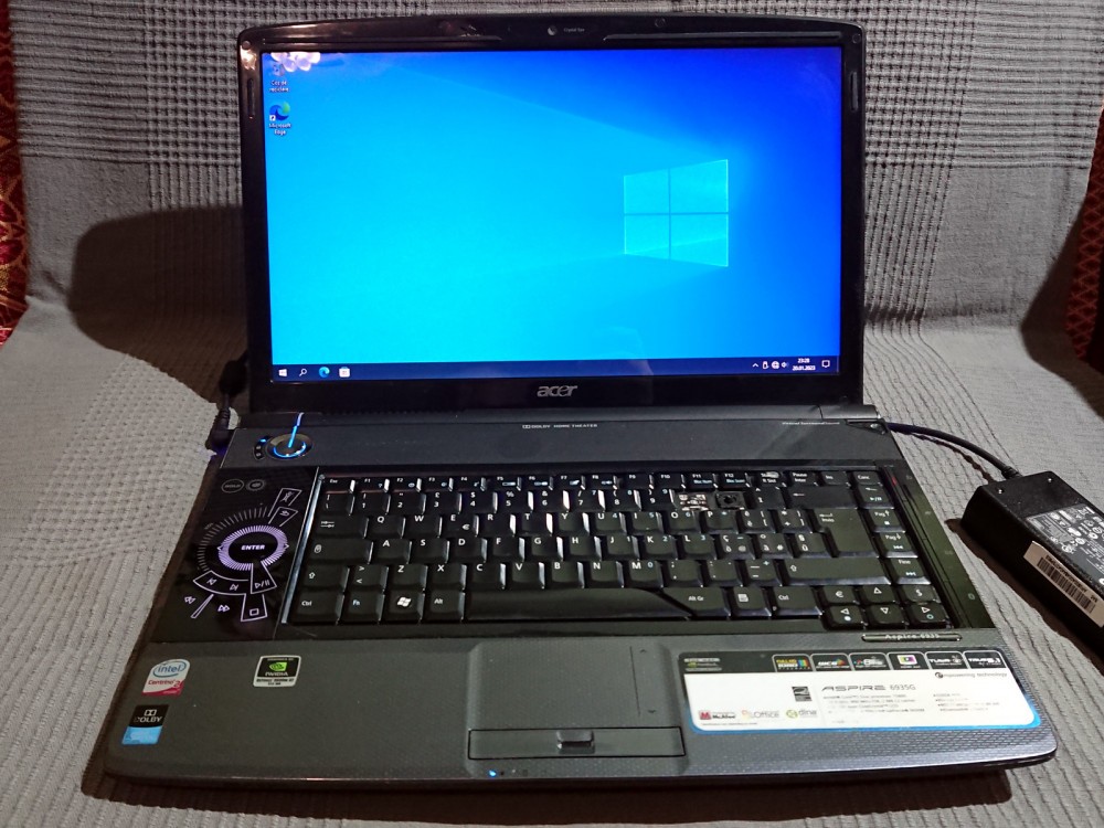 Acer Aspire 6935G, 16\", Core2Duo 2GHz, 4GB DDR3, Geforce 9600M 512MB ...