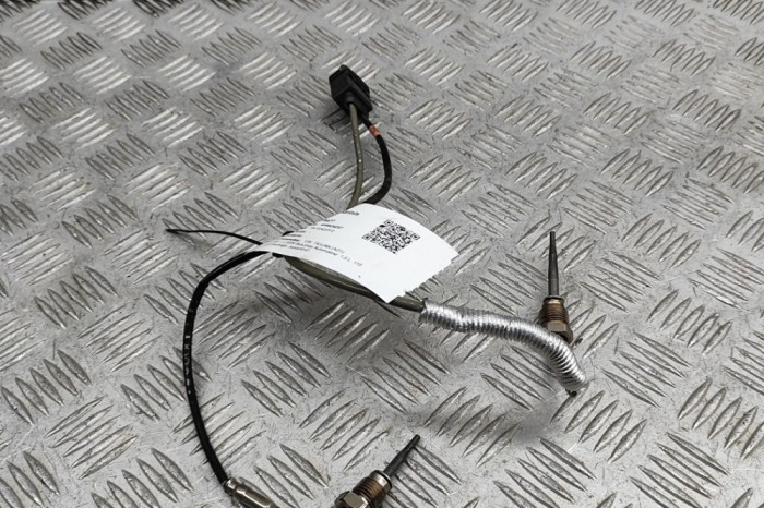 Senzor de temperatură VW TIGUAN AD1 2024 OEM: 05E919519J