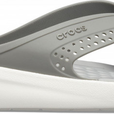 Slapi Crocs LiteRide Flip Gri - Smoke/White