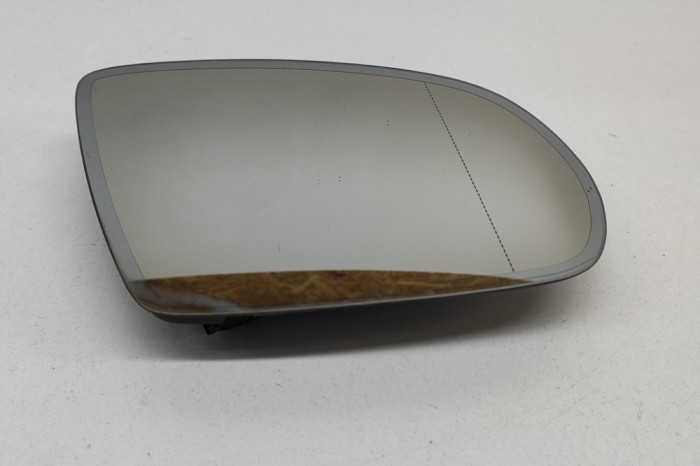 Sticla oglinda ușă dreapta față AUDI A8 D4 4H_ 2011 OEM: 4H0857536B 27760333