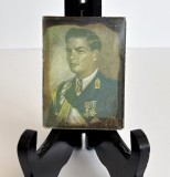 M.S. Regele Mihai I al Rom&acirc;niei - oglinda de buzunar din Cel de-al Doilea Razboi Mondial