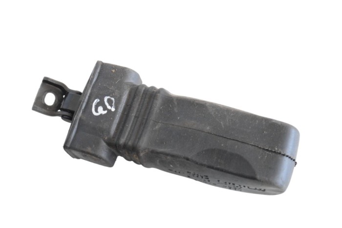 Limitator ușă dreapta spate AUDI Q5 8R 2016 OEM: 8R0839267B 18329849