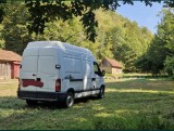 Transport marfa, mutări, evacuați.