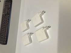 Incarcator / alimentator original Apple A1947 USB C , 61W, garantie