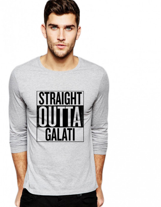 Bluza barbati gri cu text negru - Straight Outta Galati - XL