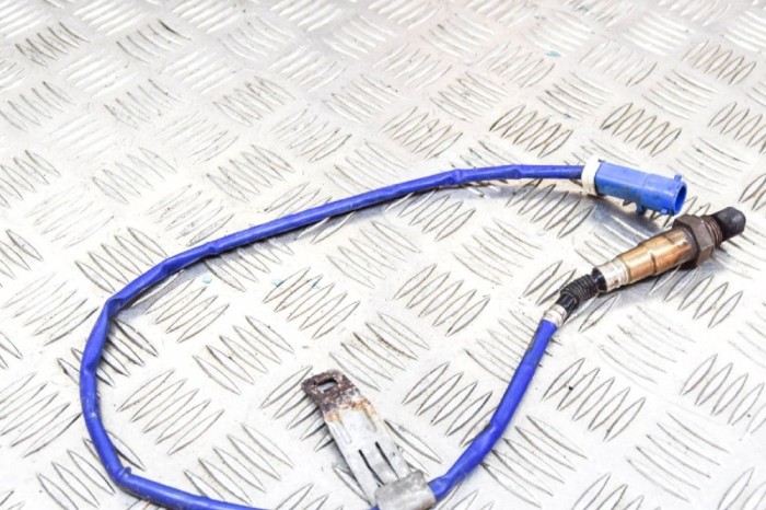 Sonda lambda FORD FOCUS III 2013 OEM: 0258010355,CV61-9G444-CB | 11549778
