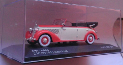 Macheta Mercedes-Benz 230 (W153) Cabriolet D 1938 - Whitebox 1/43 foto