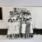 Fotografie dimensiune CP cu clasa a VIII B &icirc;n 1986, cu numele a 6 profesoare