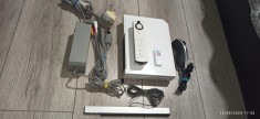 Consola Wii modata cu acesorii si 200 jocuri pe Usb