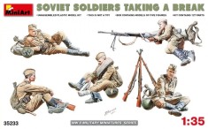 1:35 Soviet Soldiers Taking a Break - 5 figures 1:35 foto