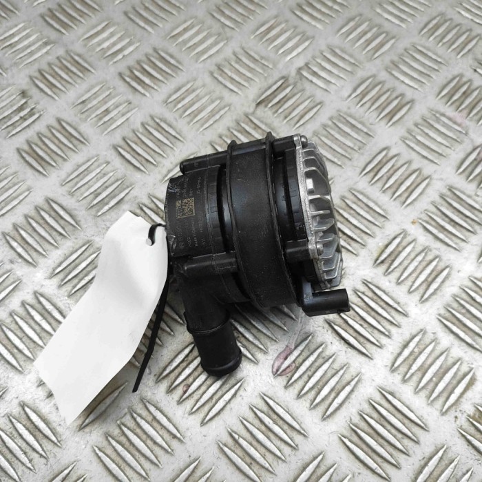 Pompa de apa auxiliara VW TAYRON R41 2024 OEM: 3WA965567 32380340