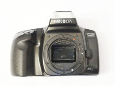 Aparat foto cu film Minolta Dynax 300si body - defect foto