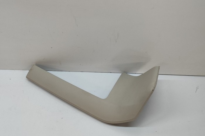 Ornament inferior planșa de bord TESLA MODEL X 2018 OEM: 1002310-22-E 30381646