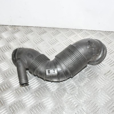 Furtun VW PASSAT B6 3C2 2010 OEM: 3C0129654P | 2732645 foto