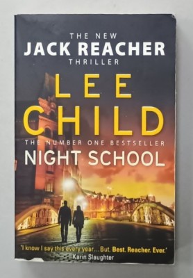 NIGHT SCHOOL by LEE CHILD , 2017 foto