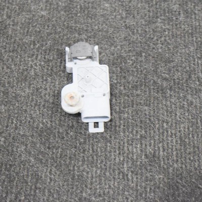 Senzor de impact dreapta față SAAB 9-3 Estate YS3F 2007 OEM: AA009016039,12778698 10666470 foto