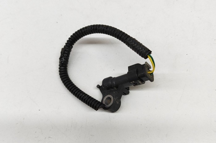 Senzor de impact st&acirc;nga spate TESLA MODEL X 2020 OEM: 1037588-00-A | 29812334