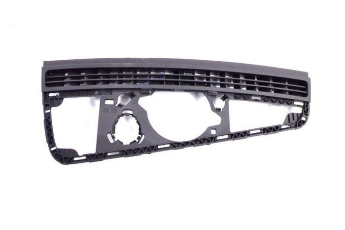 nerasta AUDI A6 4G2, C7, 4GC 2016 OEM: 4G2819635C 14558631