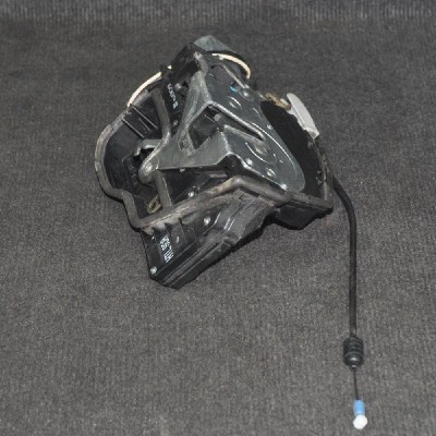&amp;Icirc;ncuietoare ușă st&amp;acirc;nga spate BMW 7 E65, E66, E67 2002 OEM: 41013061002 | 2015808 foto