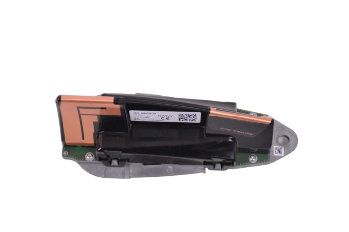 Antena BMW 3 Touring G21 2020 OEM: 6826326,92870611 17535658