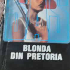 BLONDA DIN PRETORIA GERARD DE VILLIERS SAS