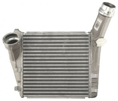 Radiator Intercooler Denso DIT28021 foto