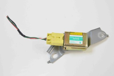 Senzor de impact dreapta spate LEXUS RX _U3_ 2005 OEM: 89833-48010,187900-0730 | 1946157 foto