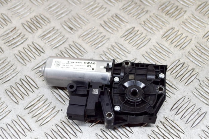 Modul de control trapa VW ID.3 E11 2021 OEM: 10A877795,956846516 13912814