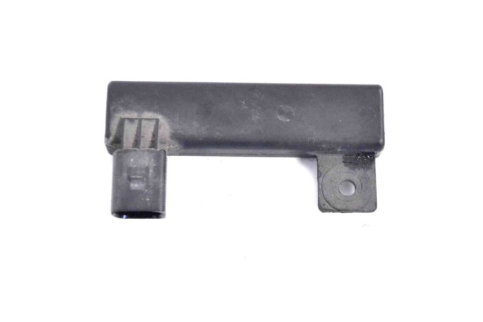 Antena PORSCHE CAYENNE 9PA 2005 OEM: 3D0909133E 14511616