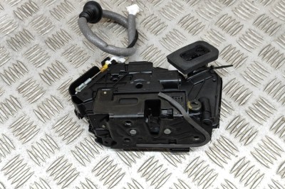&amp;Icirc;ncuietoare ușă dreapta spate SKODA KAROQ NU7 2020 OEM: 5TA839016D 23994465 foto