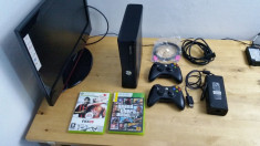 CONSOLA XBOX 360 1439 + 2 MANETE XBOX WIRELESS + JOCURI GTA 5 + FIFA 08 foto