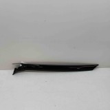 Ornament vertical parbriz dreapta LAND ROVER RANGE ROVER VELAR L560 2018 OEM: J8A2-025A52-A