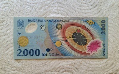 Bancnota de 2000 lei din 1999 foto