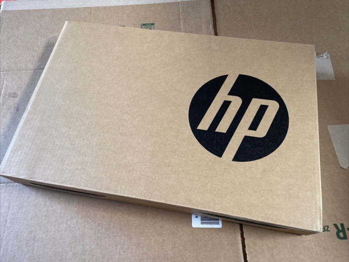 HP 17 cn3034wm 17.3 HD i3 1125G4 &lrm;Intel UHD Graphics 12GB RAM, 256G SSD