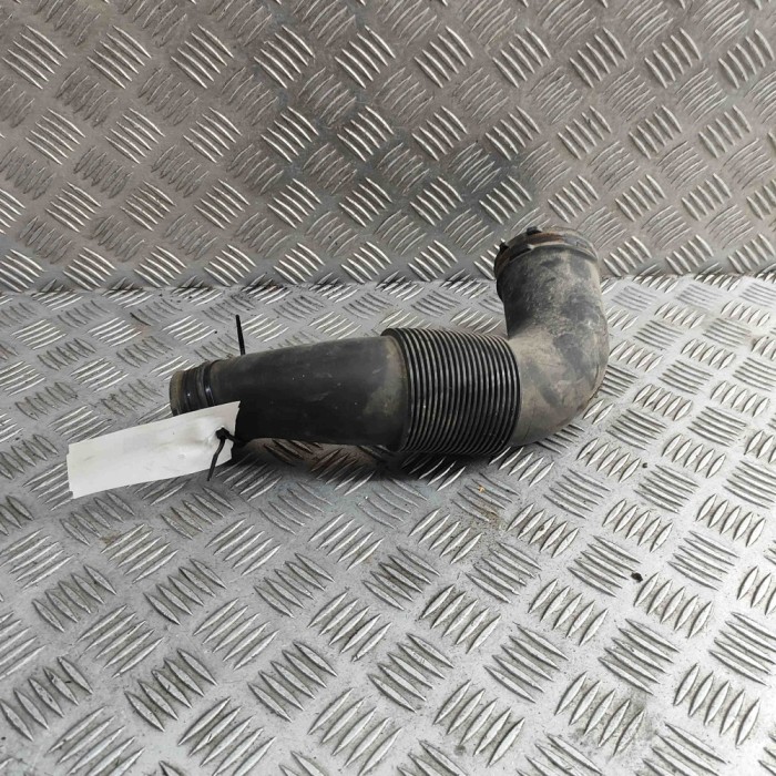 Tub de admisie aer AUDI Q7 4L 2014 OEM: 4L0129628E