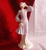 BIBELOU FIGURINA PORTELAN ENGLEZESC ROYAL WORCESTER COMPTON &amp; WOODHOUSE THE VOGUE COLLECTION 1927 ANNIE 21 CM