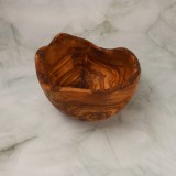 Fructieră sau Salatieră Basilicata din&nbsp;lemn de&nbsp;măslin 21 x 14 cm