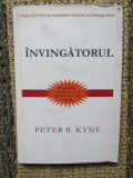 INVINGATORUL de PETER B. KYNE si ALAN AXELROD, 2011