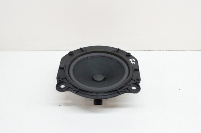 Difuzor ușă st&acirc;nga spate TESLA MODEL X 2018 OEM: 1050709-00-B,1000913-002 12609664