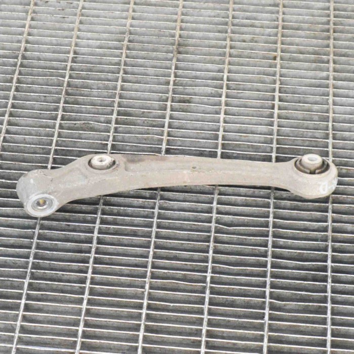 Braț inferior dreapta față AUDI A5 Cabrio 8F7 2010 OEM: 8K0407156B